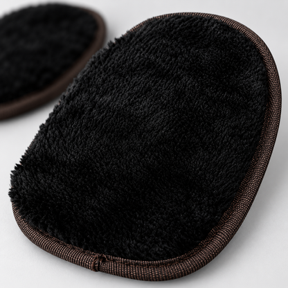 Material and construction detail of black polishing mitts, set of 2.